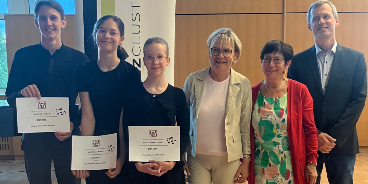 ZONTA-Stipendien an drei junge Künstler*innen verliehen