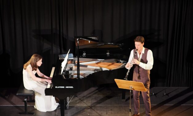 Duo ClaP begeisterte im Kultur-Forum Amthof